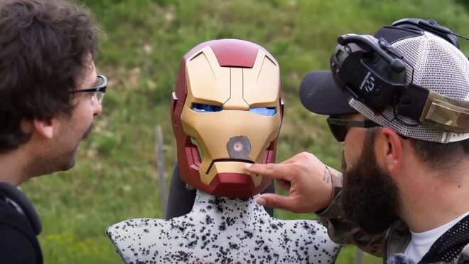 YouTuber Tolga Özuygur, kurşun geçirmez bir Iron Man kaskı yaptı